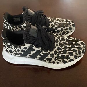 Adidas Swift Run Leopard Sneakers FREE SHIPPING